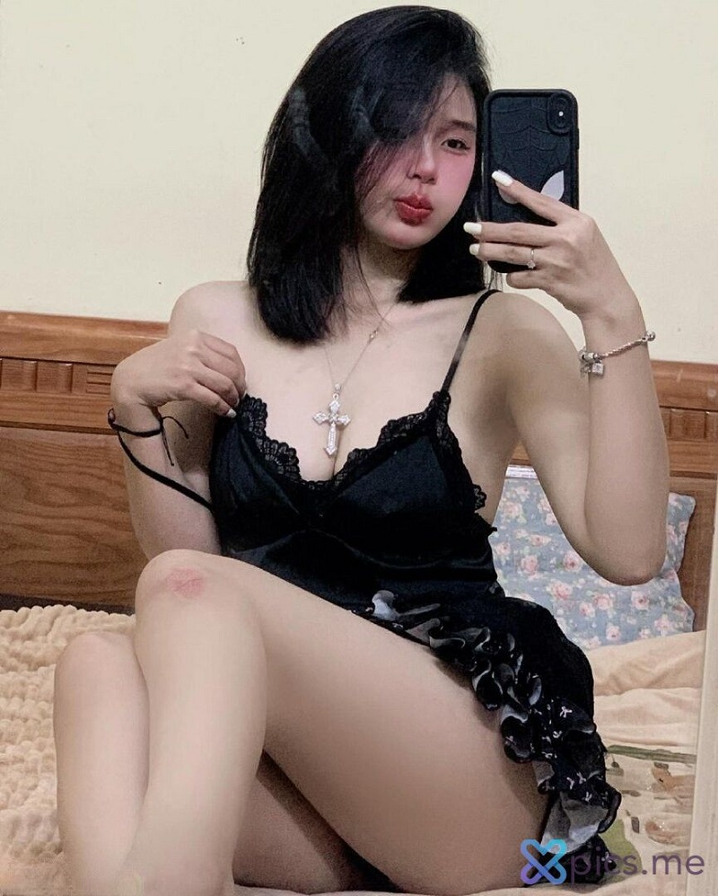 ảnh nude linh nhi 17