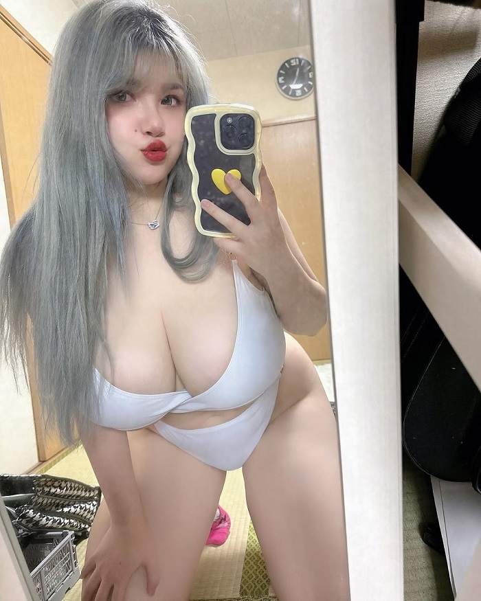 ảnh nude võ thị thu trang 16