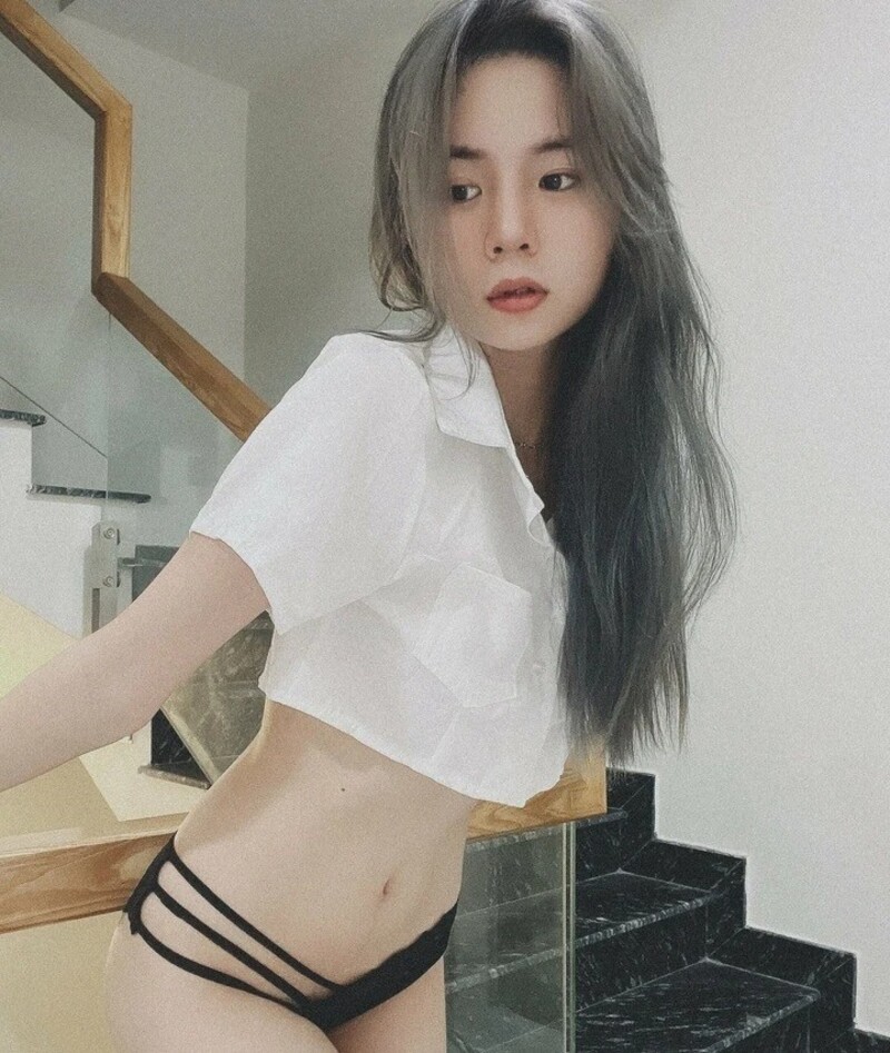 ảnh nude vyngo 13