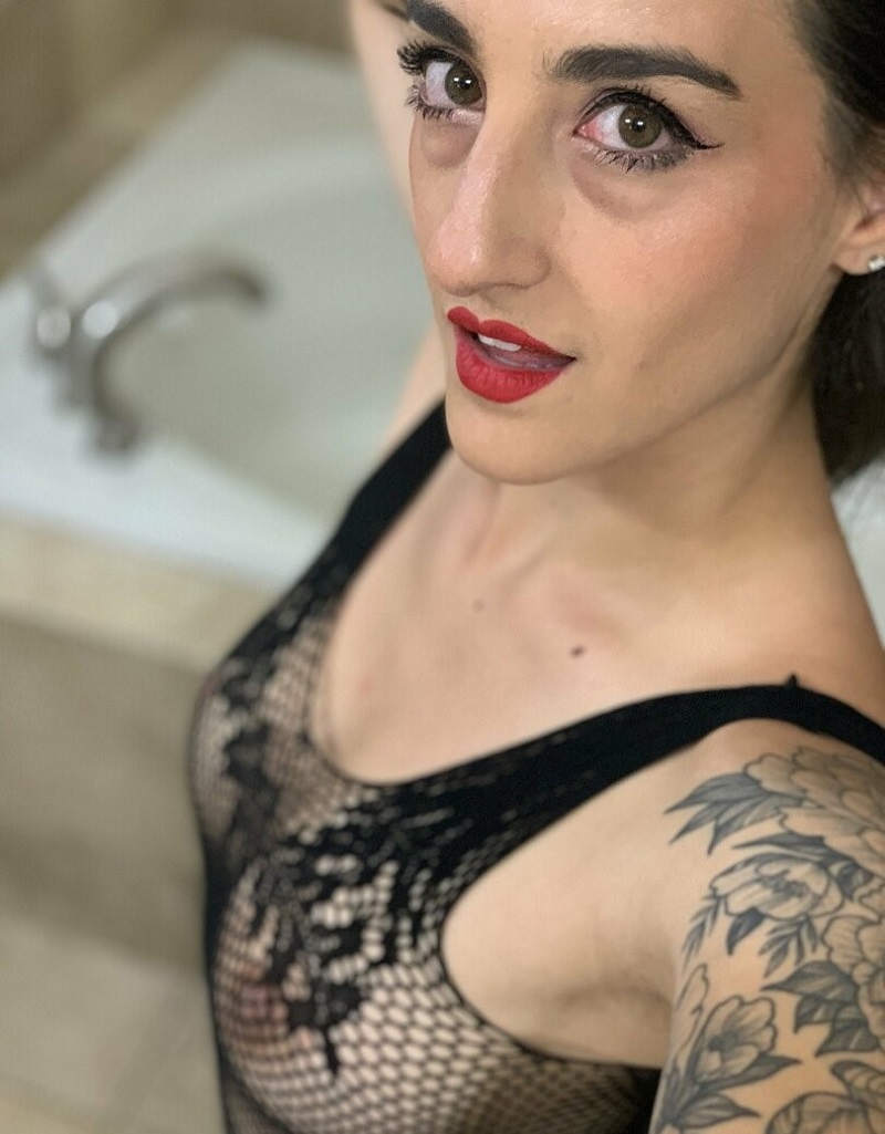 ảnh nude courtney masterchef 12