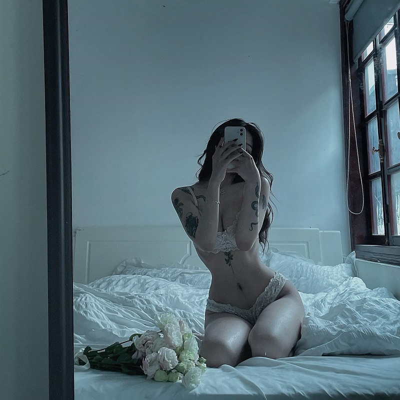 ảnh nude khúc thị hương 18