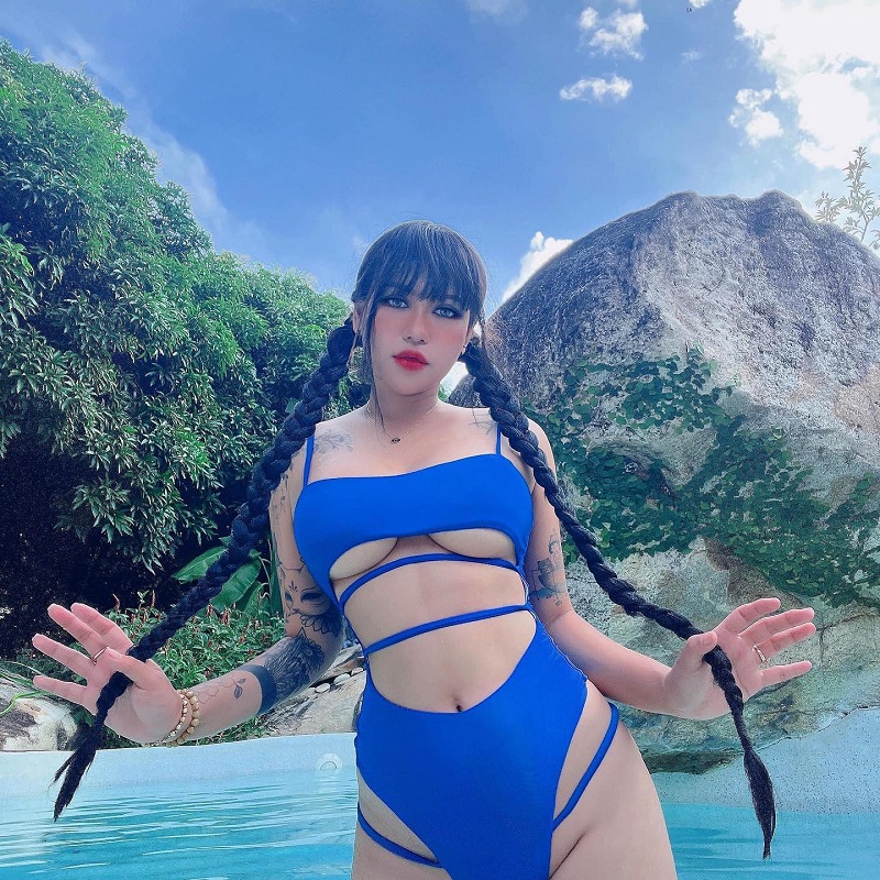 ảnh nude suzie nguyễn 10