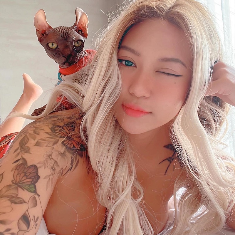 ảnh nude suzie nguyễn 15