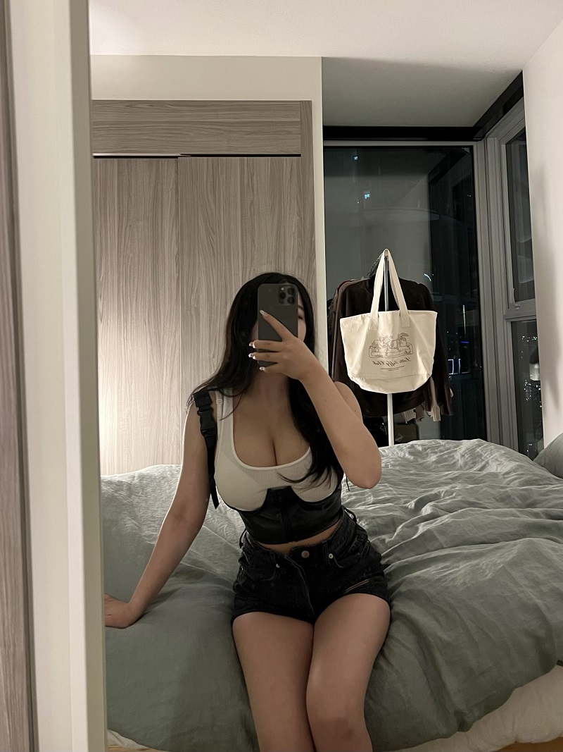 ảnh nude yeona 4