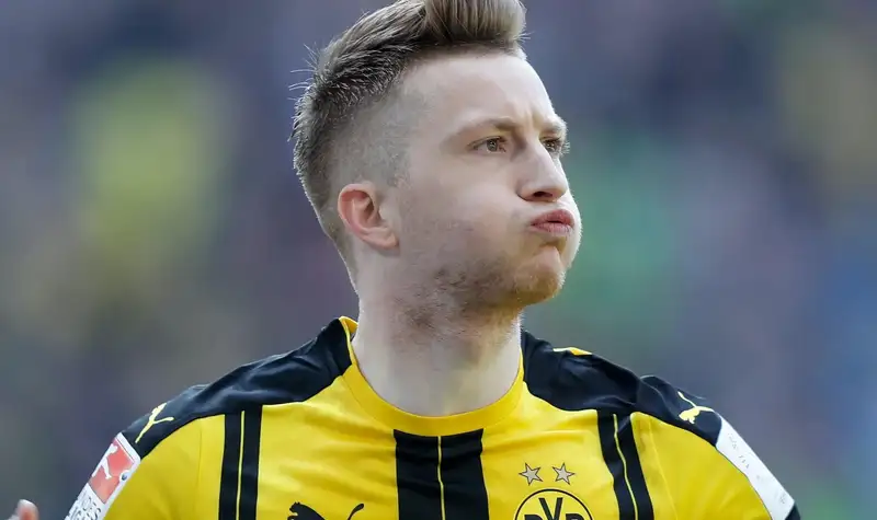 Marco Reus – Chọn đội hình chuẩn cho trận thắng nhanh